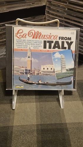 Musica from italy - la, by